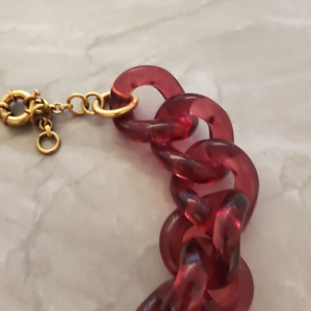 💖 J.Crew Dark Burgandy Wine Pink Chunky Lucite Acrylic Resin Link Necklace 💖 - Picture 3 of 7